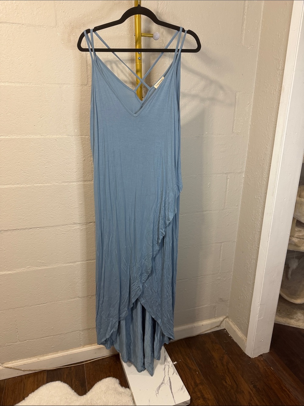 Light Blue Sleeveless High-Low Maxi Dress with V-Neck